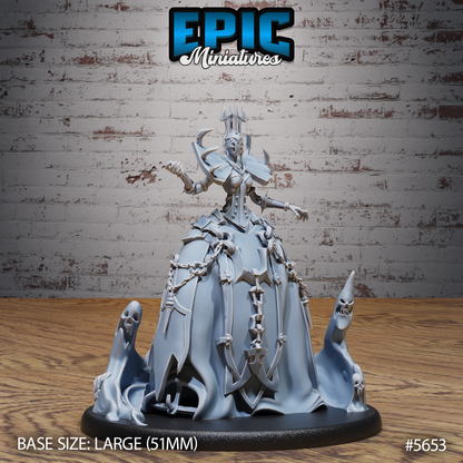 Construct Queen